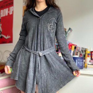 2000s emo grunge fleur du lis